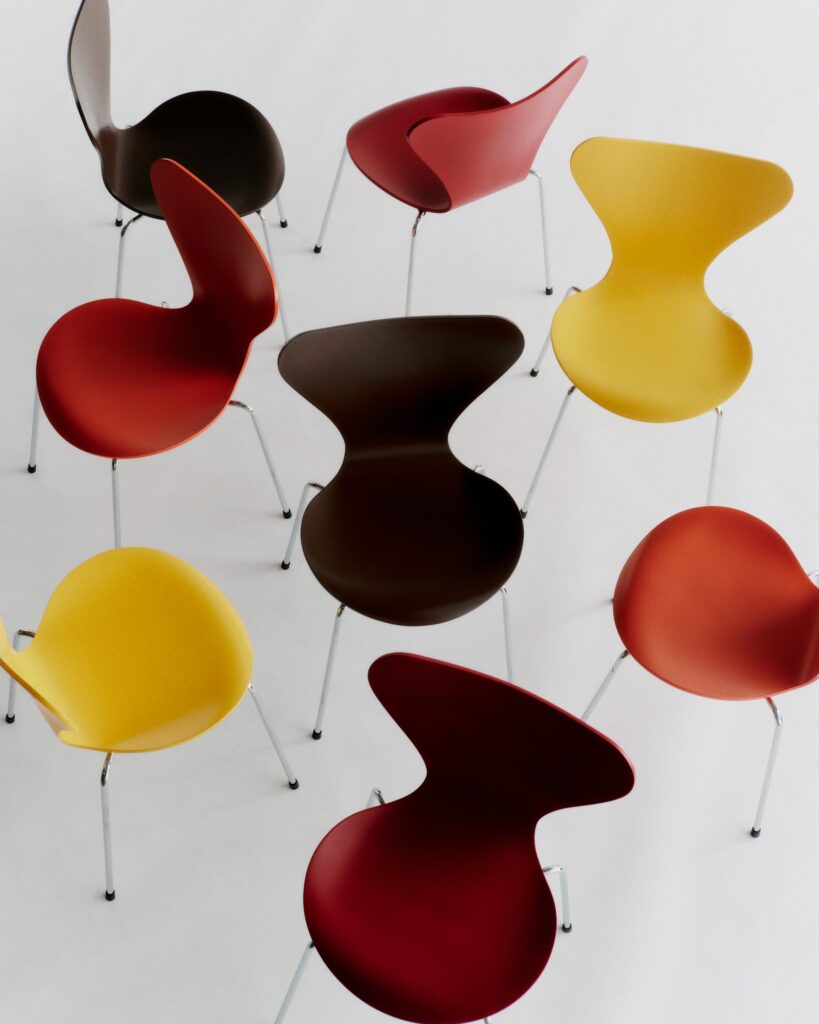 Silla Serie 7 de Fritz Hansen en los colores originales que Panton diseñó en los años 70
